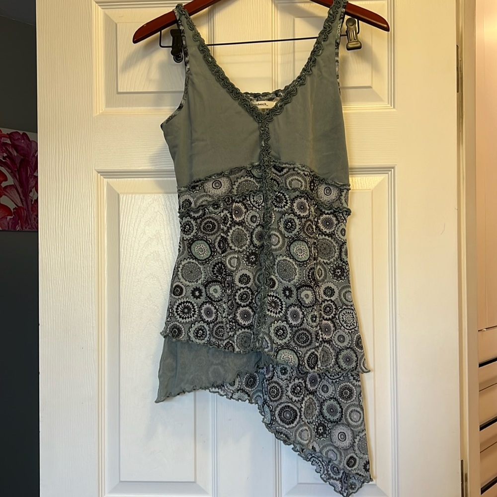 Sandwich Tank top size M sage green and pattern